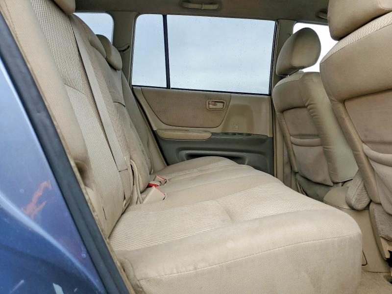 Photo 11 from auction – 2004 TOYOTA HIGHLANDER with VIN JTEGD21A840084334