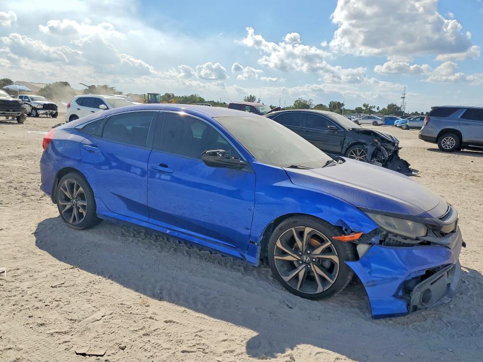 Photo 4 from auction – 2019 HONDA CIVIC with VIN 2HGFC2F83KH513656