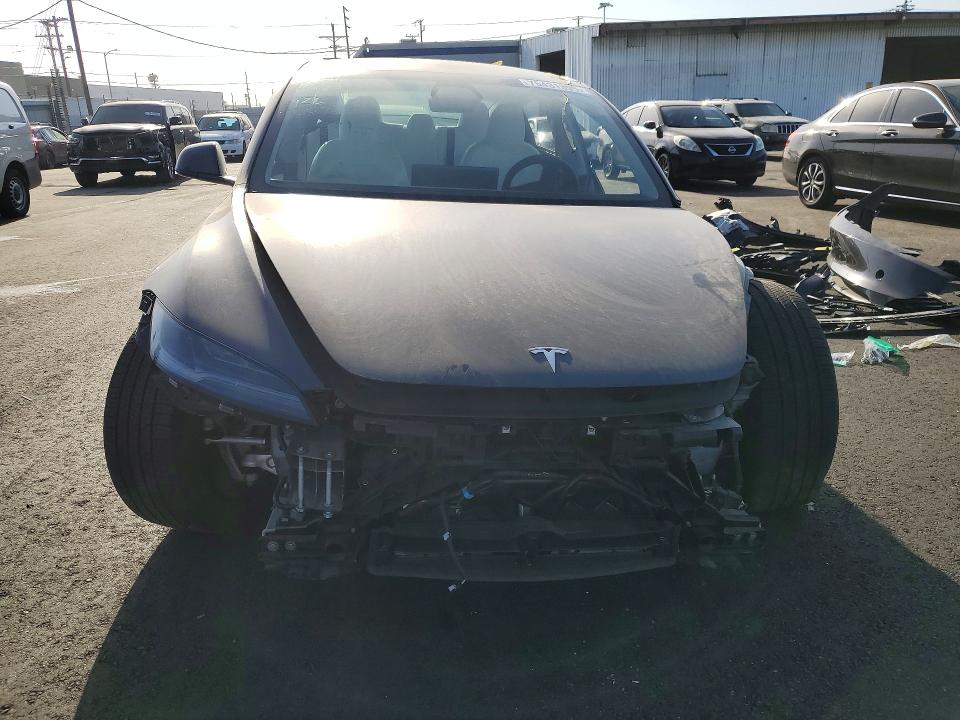 Photo 5 from auction – 2025 TESLA MODEL 3 with VIN 5YJ3E1EA3SF983718