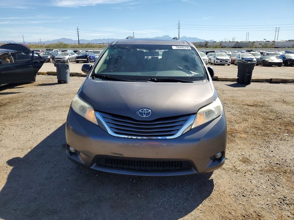 Photo 5 from auction – 2015 TOYOTA SIENNA with VIN 5TDYK3DC4FS593984