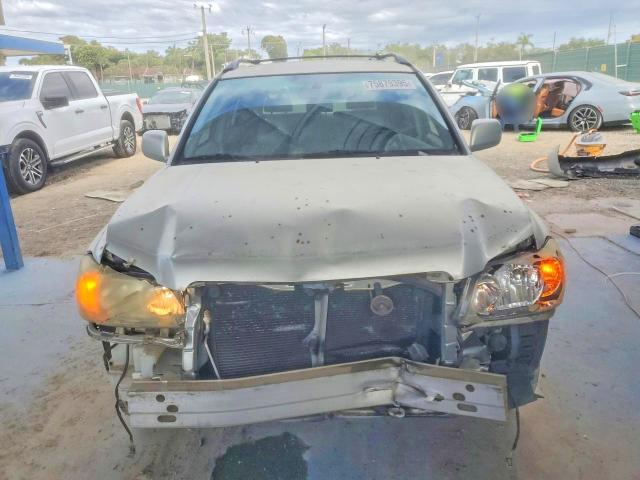 Photo 5 from auction – 2006 TOYOTA HIGHLANDER with VIN JTEDP21A560101376