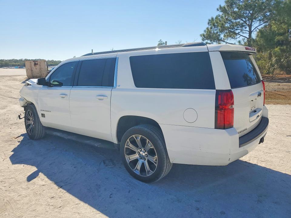 Photo 2 from auction – 2017 CHEVROLET SUBURBAN with VIN 1GNSCHKC5HR344671