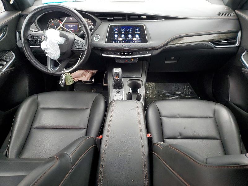 Photo 8 from auction – 2019 CADILLAC XT4 with VIN 1GYFZER43KF101434