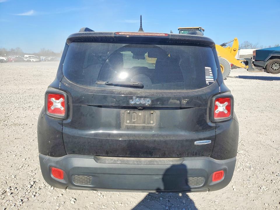 Photo 6 from auction – 2015 JEEP RENEGADE with VIN ZACCJABT2FPC07712