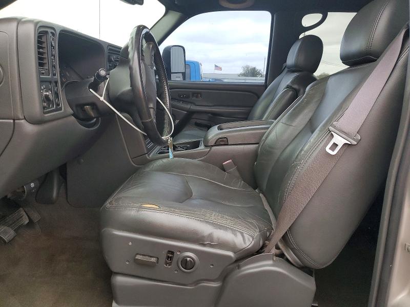Photo 7 from auction – 2006 GMC NEW SIERRA with VIN 2GTEK13T061124004