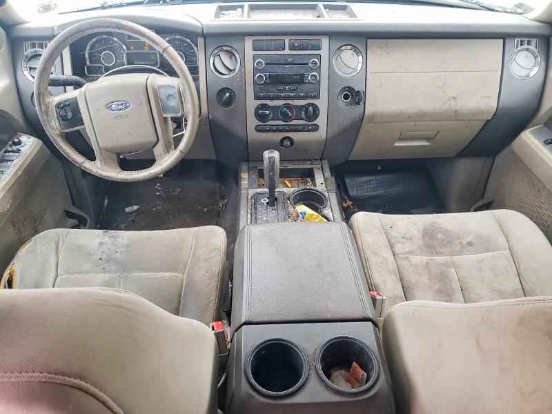 Photo 8 from auction – 2010 FORD EXPEDITION with VIN 1FMJU1G57AEA99402