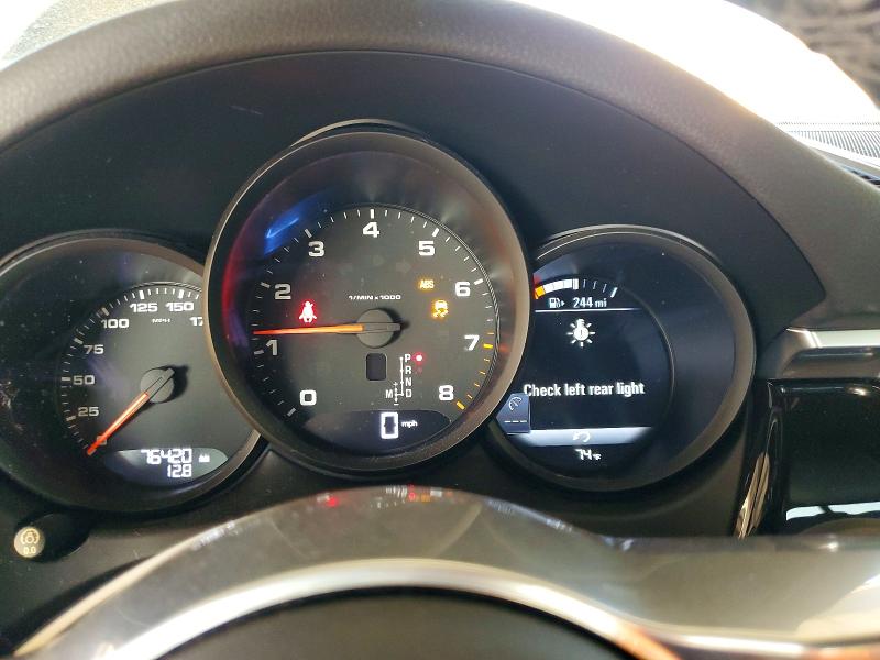 Photo 9 from auction – 2019 PORSCHE MACAN with VIN WP1AA2A50KLB08481