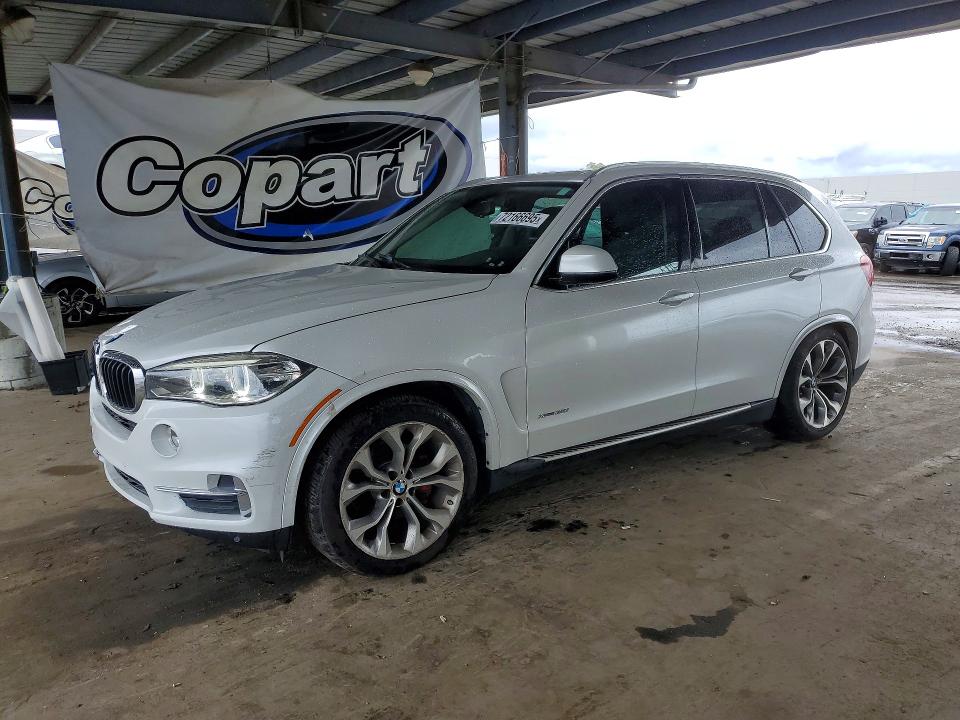 BMW X5 XDRIVE3 2015 with VIN 5UXKR0C52F0K52765 - Photo from auction