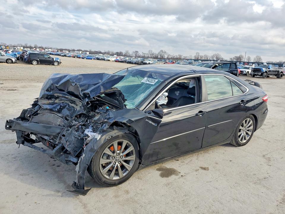 TOYOTA CAMRY 2015 with VIN 4T1BD1FK3FU142318 - Photo from auction