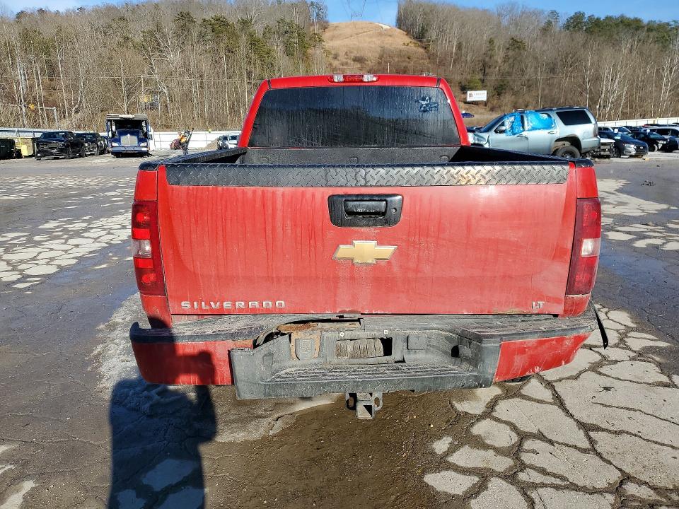 Photo 6 from auction – 2013 CHEVROLET SILVERADO with VIN 1GCNKSE07DZ194001