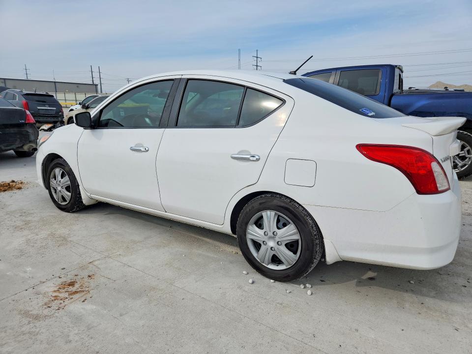 Photo 2 from auction – 2018 NISSAN VERSA S with VIN 3N1CN7AP5JL830239