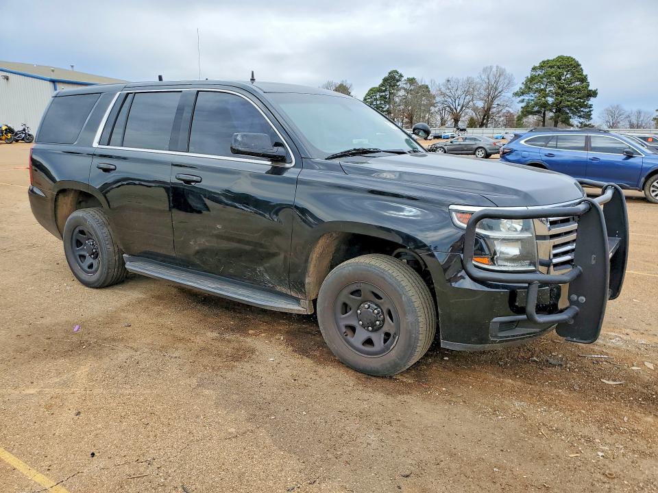 Photo 4 from auction – 2020 CHEVROLET TAHOE with VIN 1GNLCDEC1LR160118
