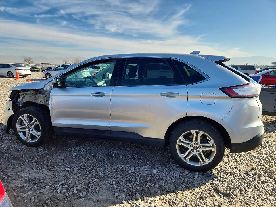 Photo 2 from auction – 2018 FORD EDGE TITAN with VIN 2FMPK4K86JBC15137