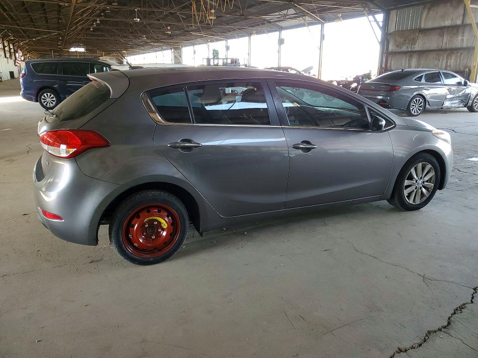 Photo 3 from auction – 2015 KIA FORTE EX with VIN KNAFX5A86F5374645