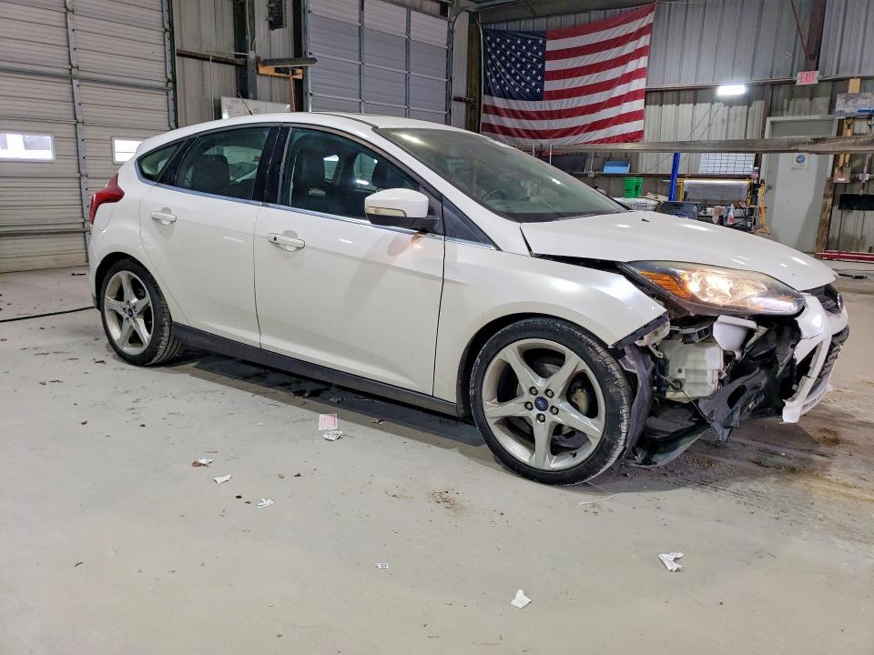 Photo 4 from auction – 2012 FORD FOCUS with VIN 1FAHP3N23CL347356