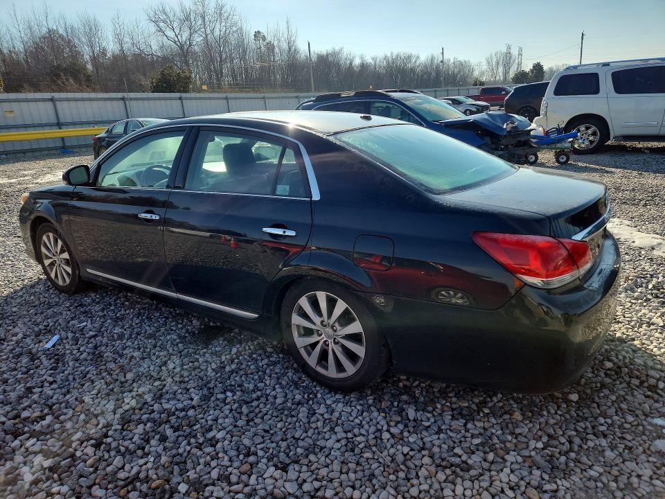 Photo 2 from auction – 2011 TOYOTA AVALON with VIN 4T1BK3DB3BU384413