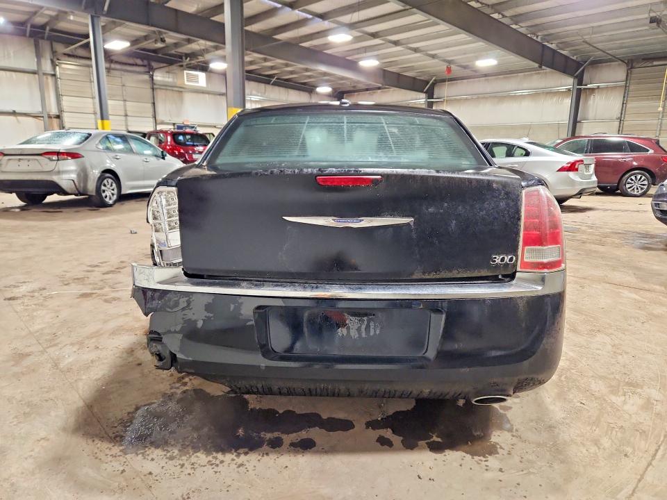 Photo 6 from auction – 2013 CHRYSLER 300 with VIN 2C3CCAAG5DH509786