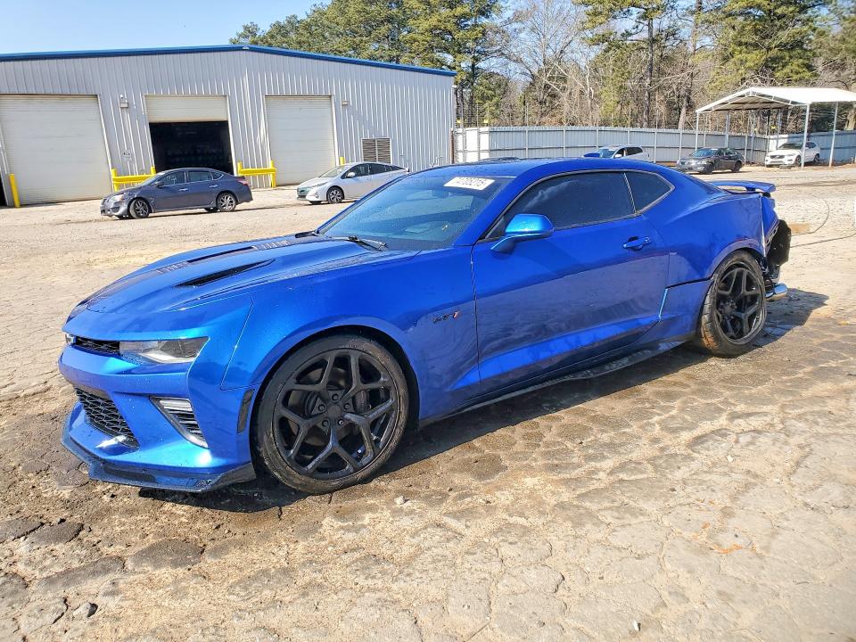 CHEVROLET CAMARO 2016 with VIN 1G1FH1R77G0123385 - Photo from auction