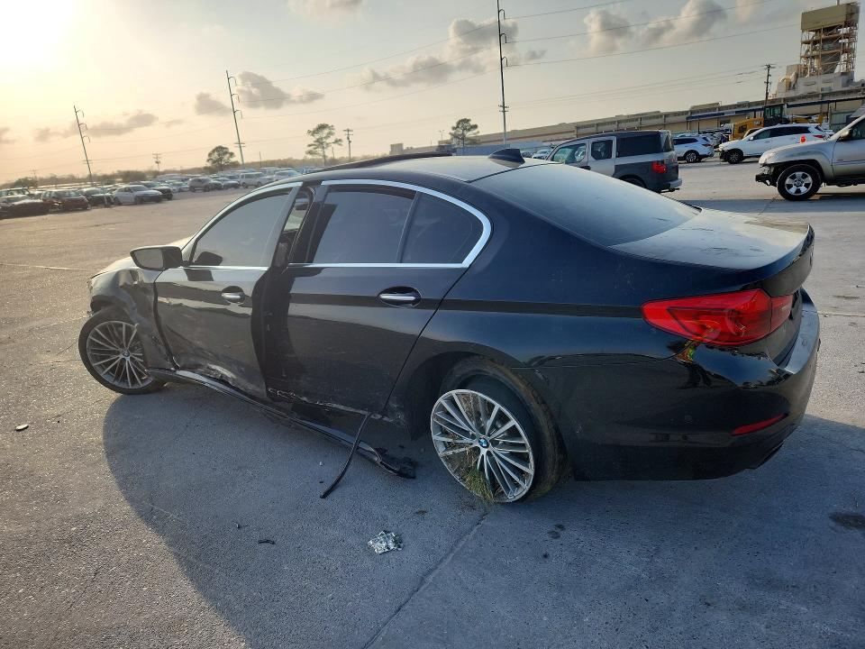 Photo 2 from auction – 2018 BMW 540 with VIN WBAJE5C56JWA97472