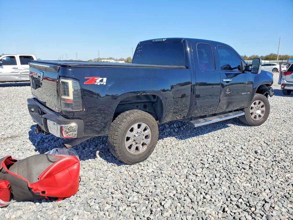 Zdjęcie 3 z aukcji – 2012 GMC SIERRA z VIN 1GT220CG3CZ354557