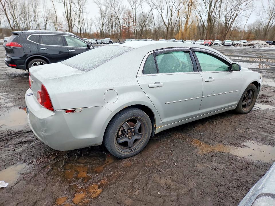 Photo 3 from auction – 2010 CHEVROLET MALIBU with VIN 1G1ZB5EB4AF309597