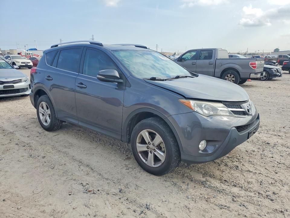 Photo 4 from auction – 2013 TOYOTA RAV4 with VIN JTMWFREV2DD025160
