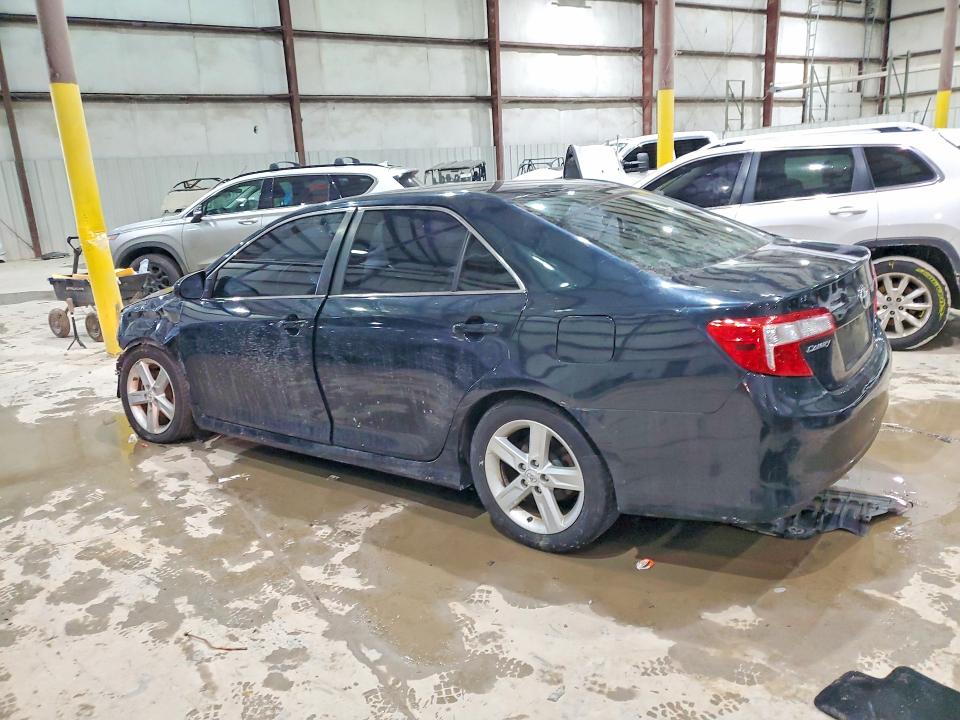 Photo 2 from auction – 2012 TOYOTA CAMRY BASE with VIN 4T1BF1FK3CU194571