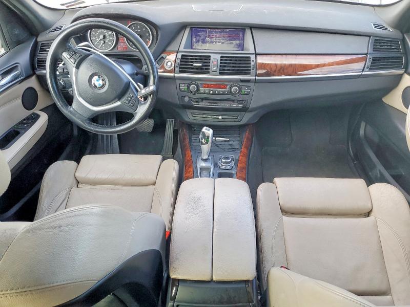 Photo 8 from auction – 2013 BMW X5 XDRIVE3 with VIN 5UXZV4C56DL994101