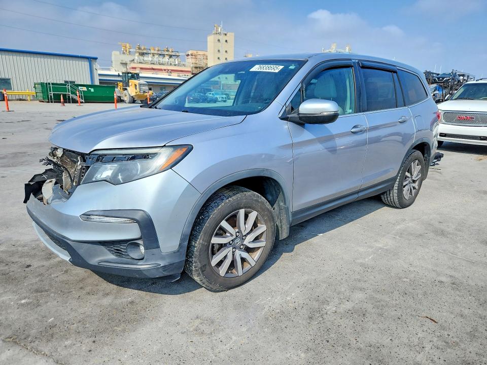 HONDA PILOT EXL 2019 with VIN 5FNYF5H58KB000735 - Photo from auction