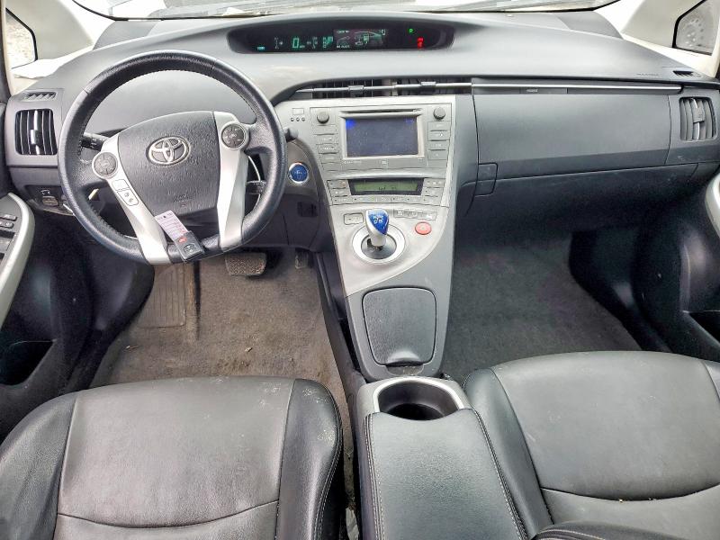 Photo 8 from auction – 2015 TOYOTA PRIUS with VIN JTDKN3DU0F0445050