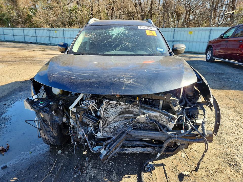 Photo 5 from auction – 2018 NISS ROGUE with VIN KNMAT2MT8JP603072