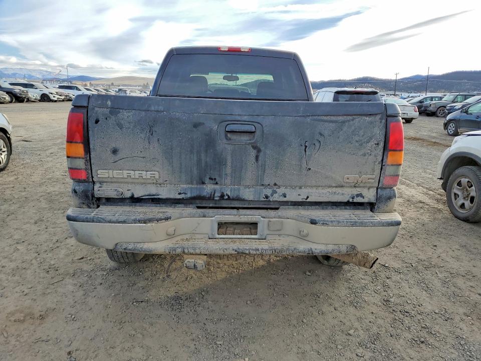 Photo 6 from auction – 2005 GMC SIERRA K25 with VIN 1GTHK23205F863472