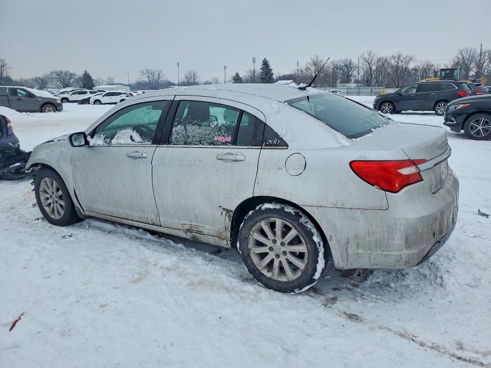 Photo 2 from auction – 2011 CHRYSLER 200 with VIN 1C3BC1FB2BN511704