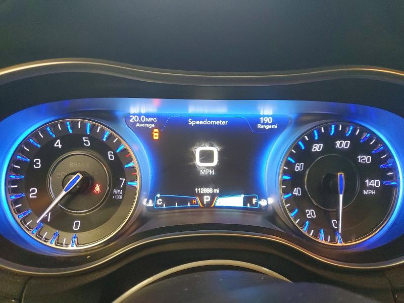 Photo 9 from auction – 2016 CHRYSLER 300C with VIN 2C3CCAEG3GH216726