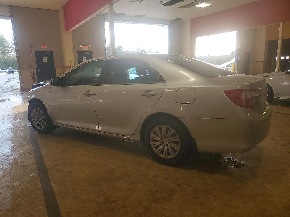 Photo 2 from auction – 2013 TOYOTA CAMRY with VIN 4T1BF1FK1DU266711