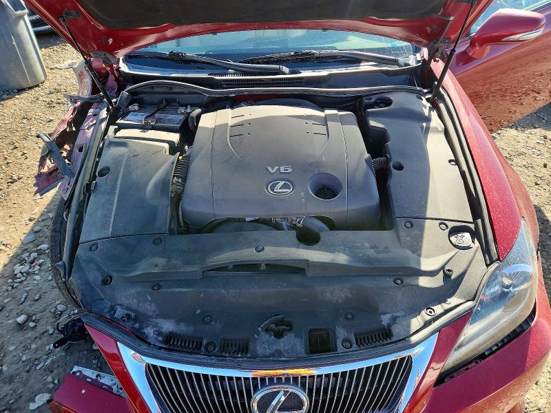 Photo 11 from auction – 2012 LEXUS IS with VIN JTHFF2C27C2525520