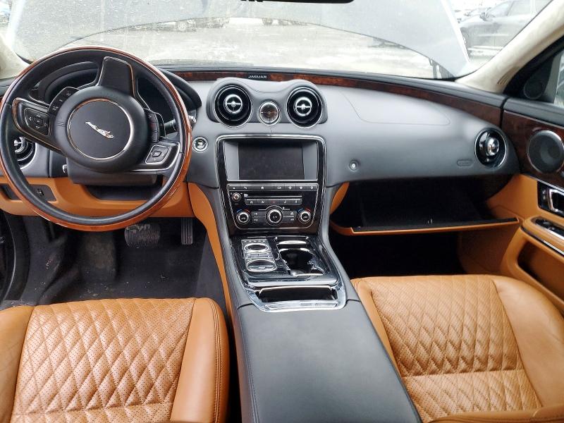 Photo 8 from auction – 2016 JAGUAR XJL PORTFO with VIN SAJWA2G7XG8V98102