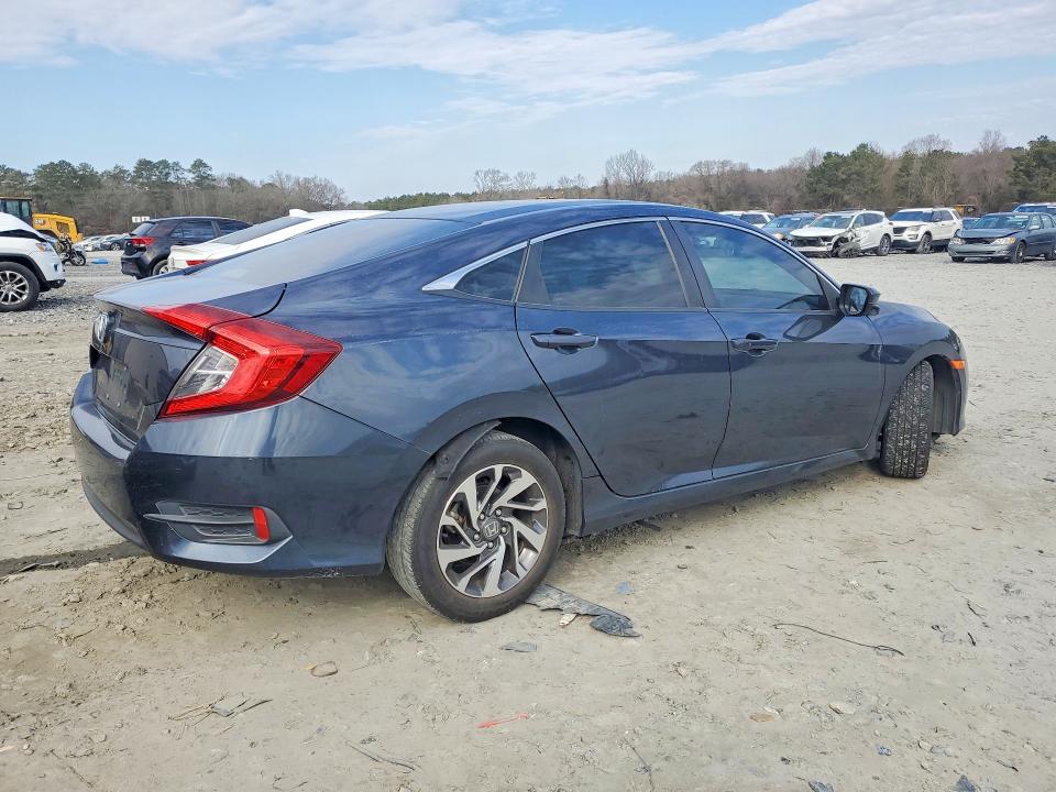 Photo 3 from auction – 2016 HONDA CIVIC with VIN 19XFC2F7XGE097825