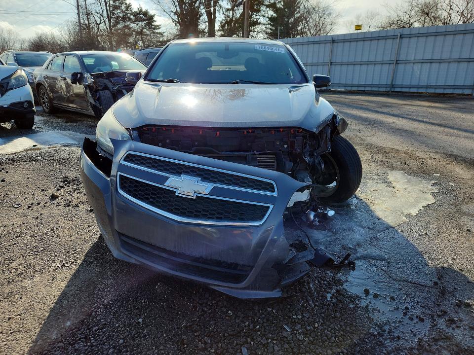 Zdjęcie 5 z aukcji – 2013 CHEVROLET MALIBU z VIN 1G11C5SA7DF184816
