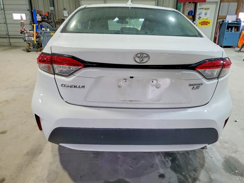 Photo 6 from auction – 2022 TOYOTA COROLLA with VIN 5YFEPMAE4NP317568