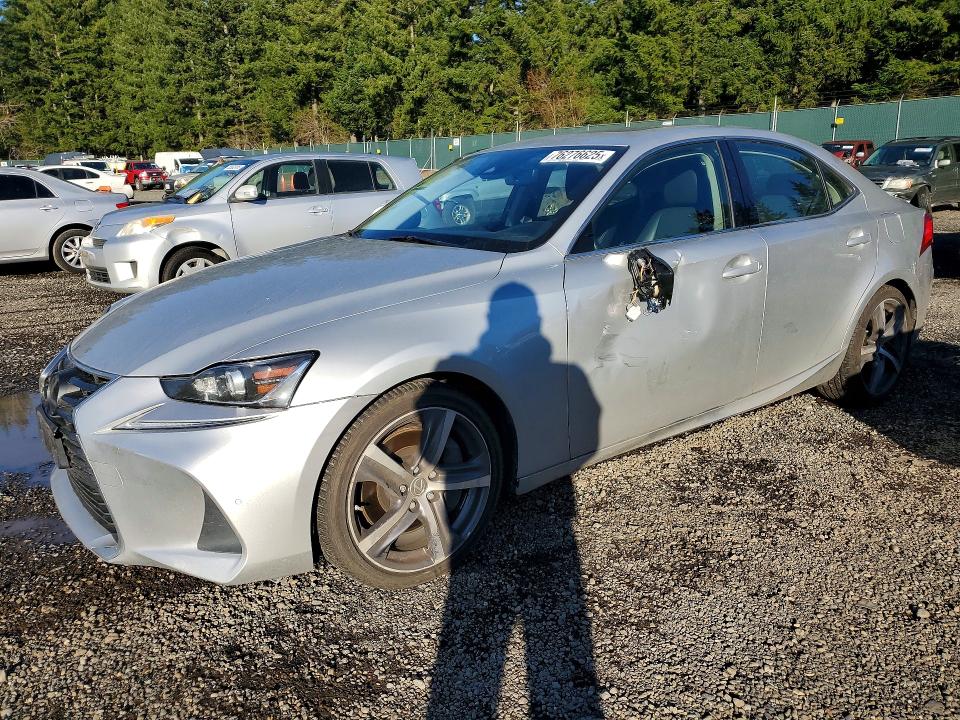 LEXUS IS 300 2017 with VIN JTHCM1D23H5023806 - Photo from auction