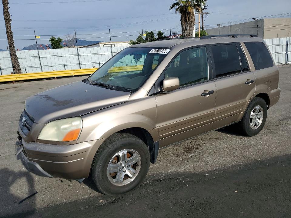 HONDA PILOT 2003 with VIN 2HKYF18523H544384 - Photo from auction
