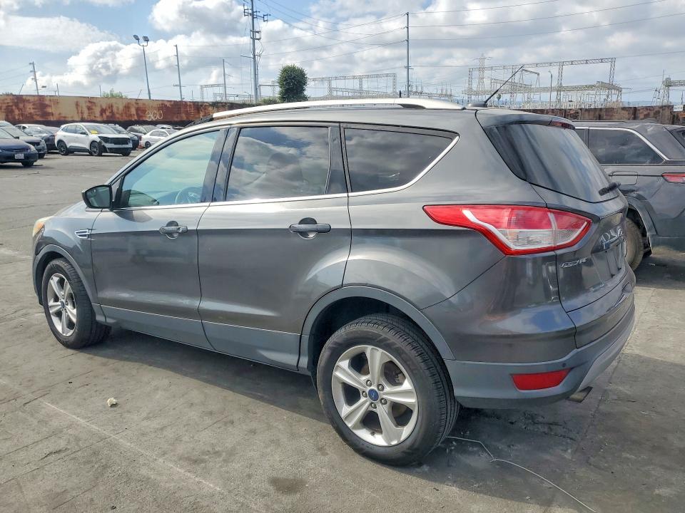 Photo 2 from auction – 2015 FORD ESCAPE SE with VIN 1FMCU0G96FUC89808