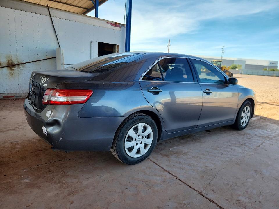 Photo 3 from auction – 2011 TOYOTA CAMRY with VIN 4T4BF3EK8BR193062