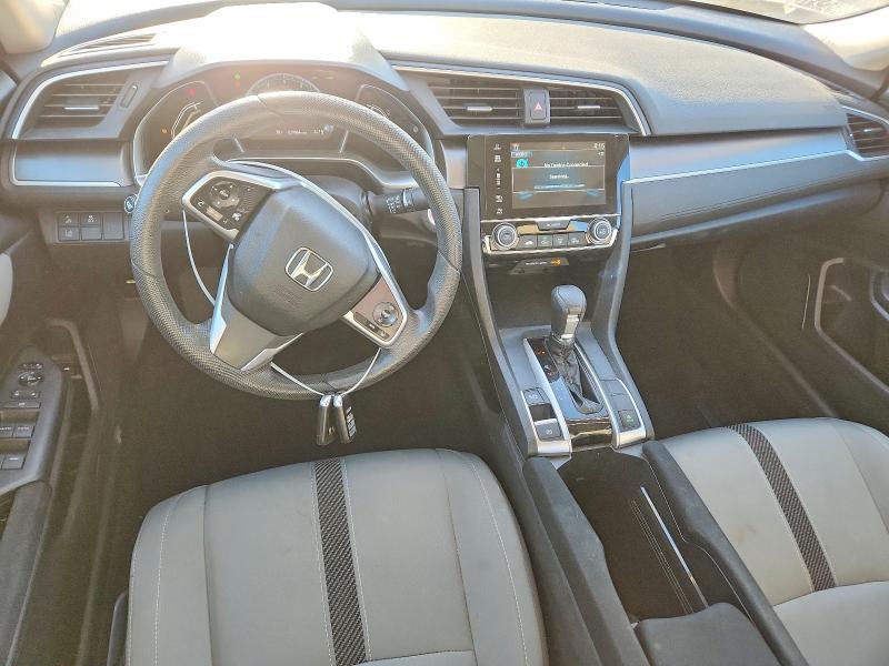 Photo 8 from auction – 2017 HONDA CIVIC EX with VIN 19XFC2F83HE024404