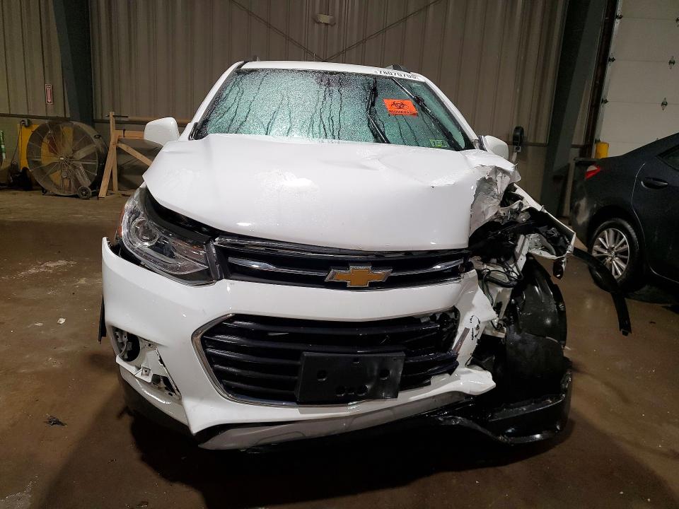 Photo 5 from auction – 2017 CHEVROLET TRAX with VIN 3GNCJLSB2HL194899
