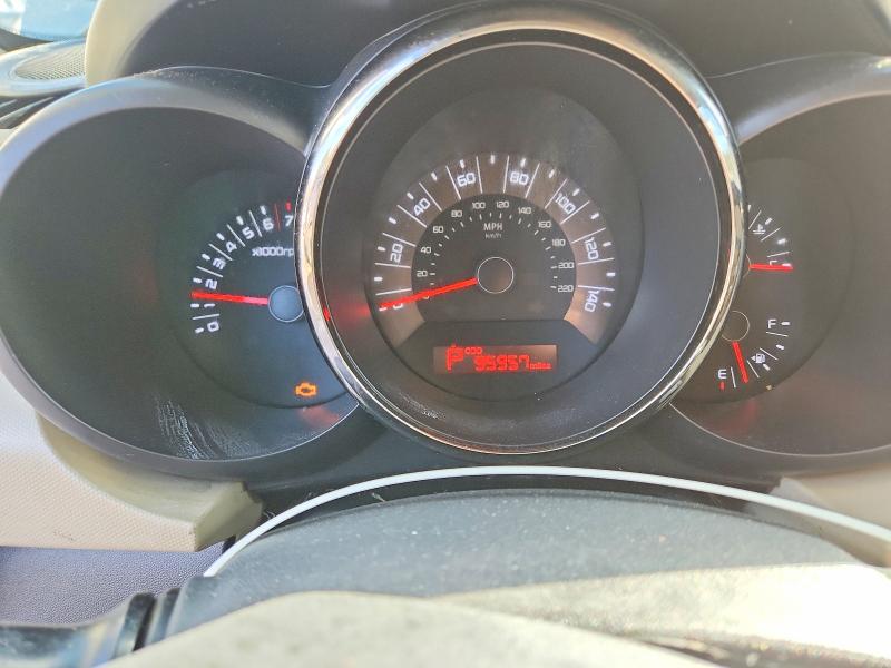 Снимка 9 от търг – 2011 KIA SOUL + с VIN KNDJT2A21B7202430