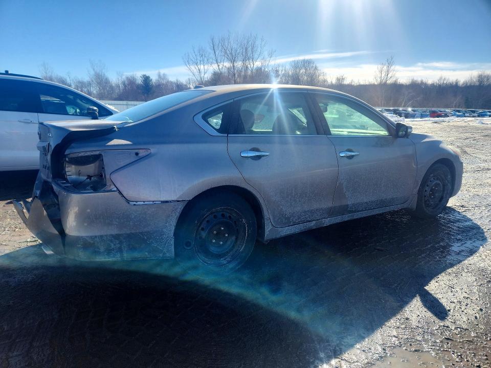Photo 3 from auction – 2013 NISSAN ALTIMA with VIN 1N4AL3AP5DN510559