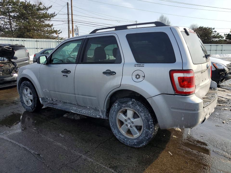 Photo 2 from auction – 2008 FORD ESCAPE XLT with VIN 1FMCU03Z88KE62054