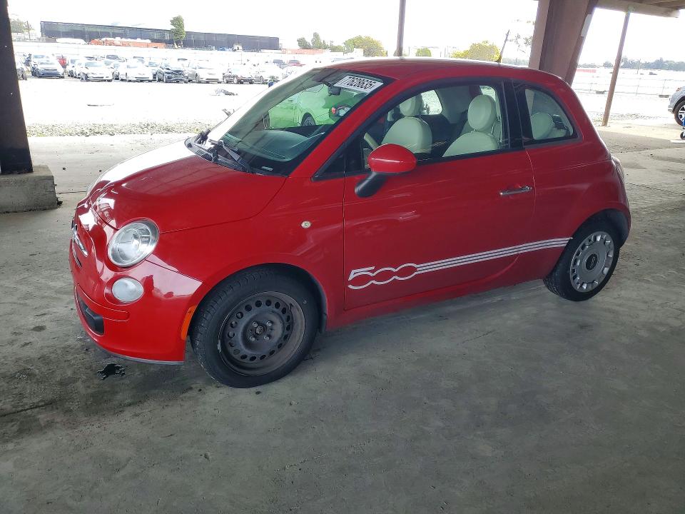 FIAT 500 2015 with VIN 3C3CFFAR1FT545362 - Photo from auction